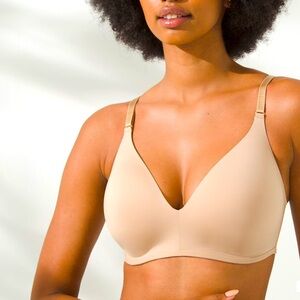 NWT Soma Vanishing 360 Wireless